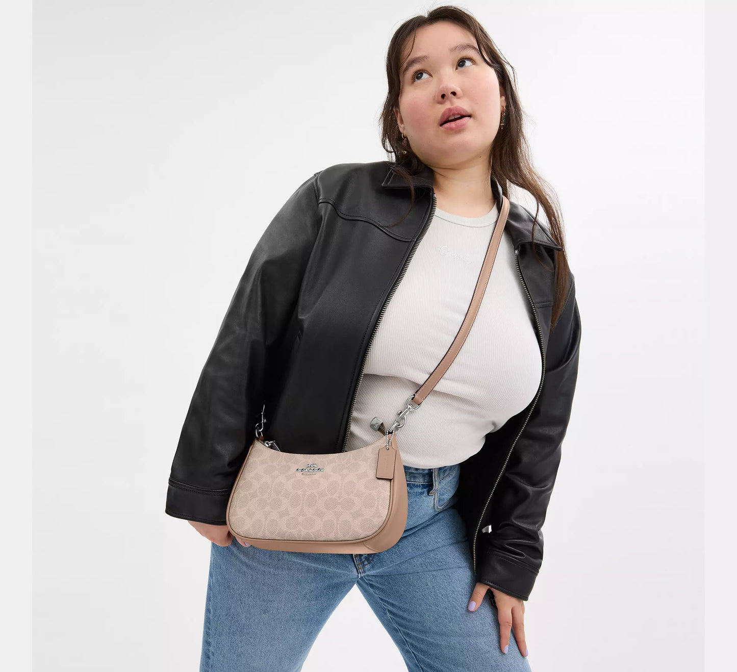 Teri Shoulder Bag In Signature Canvas