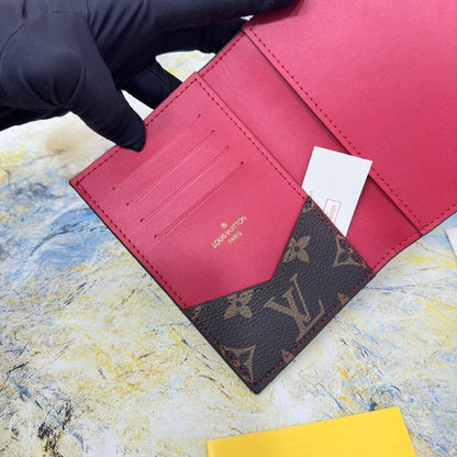 Color Pop Monogram Passport Cover - Bloom