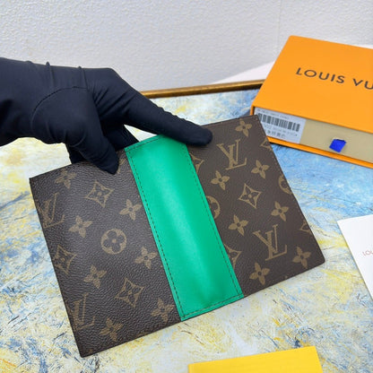 Color Pop Monogram Passport Cover - Bloom