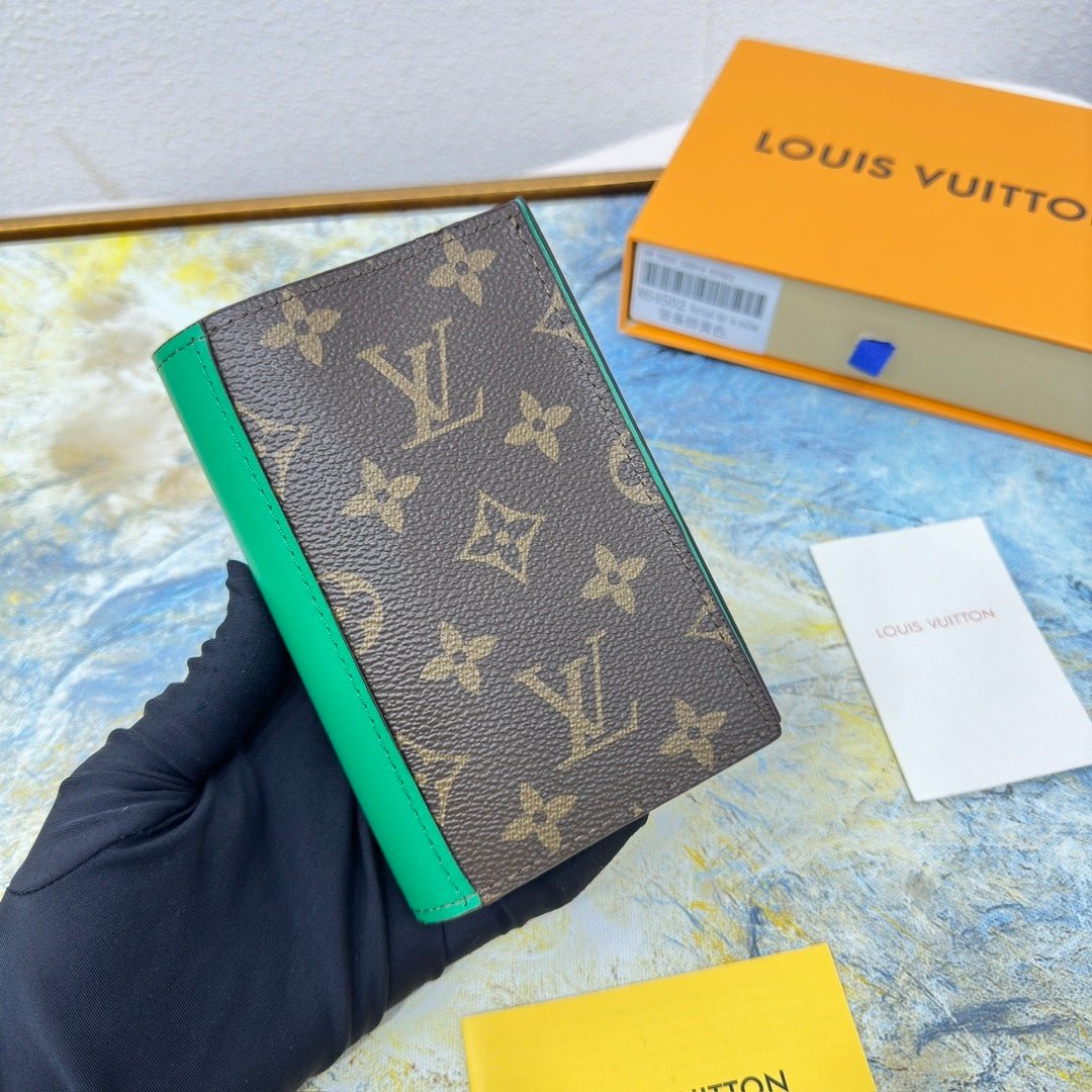 Color Pop Monogram Passport Cover - Bloom