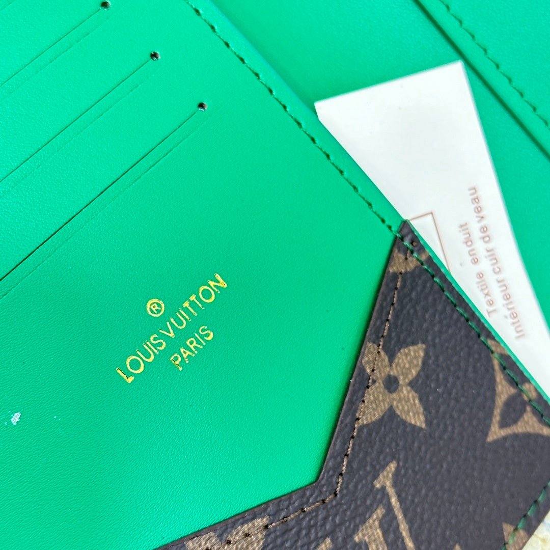 Color Pop Monogram Passport Cover - Bloom