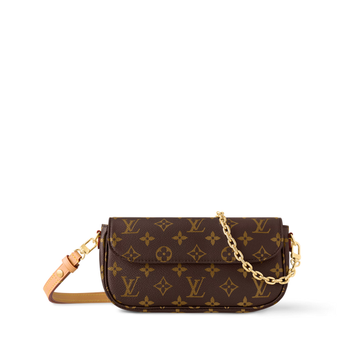 Wallet On Chain Ivy In Signature Monogram Canvas
